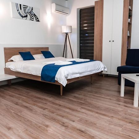 Puzzle Apartaments&Studios Craiova Eksteriør billede