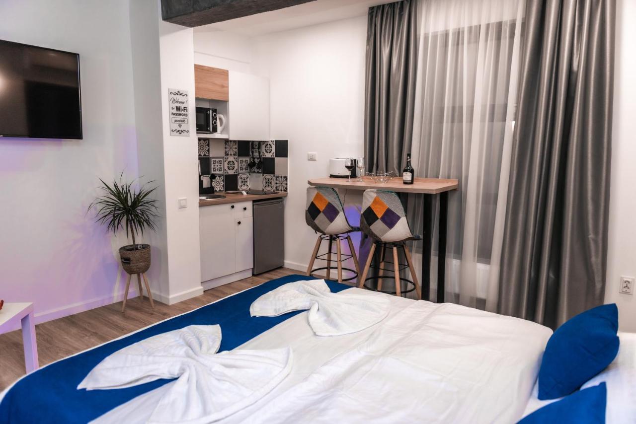 Puzzle Apartaments&Studios Craiova Eksteriør billede