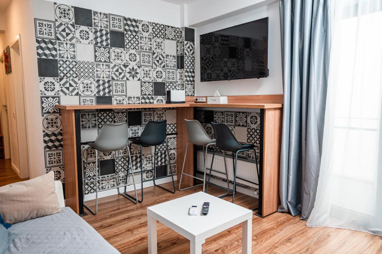 Puzzle Apartaments&Studios Craiova Eksteriør billede