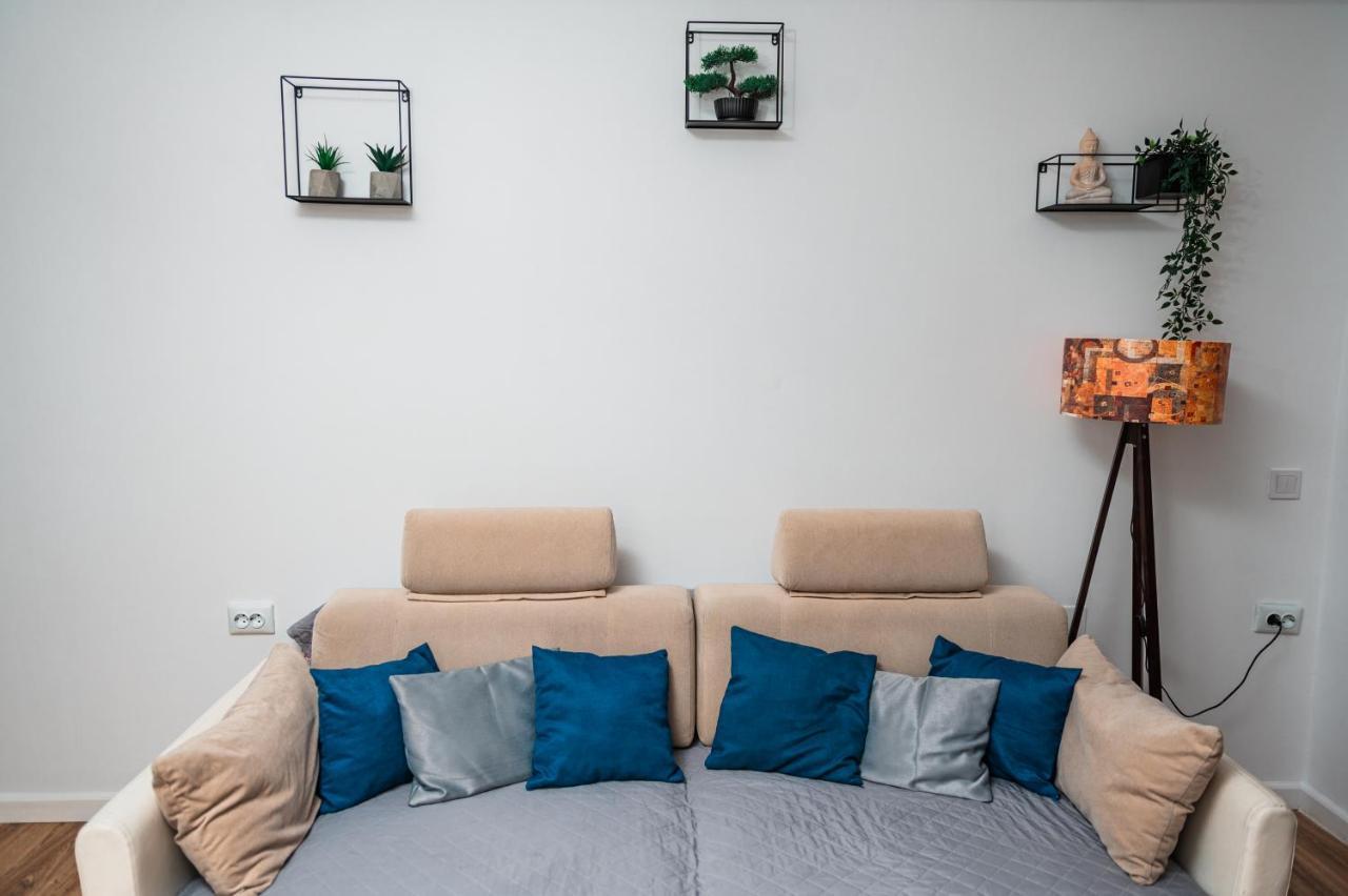 Puzzle Apartaments&Studios Craiova Eksteriør billede